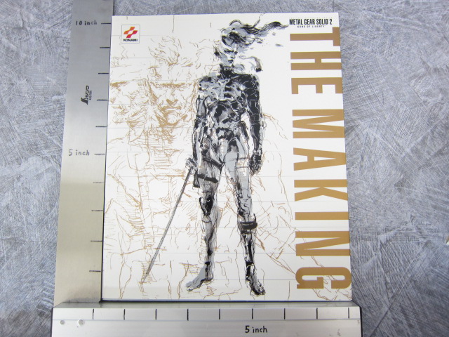 METAL GEAR SOLID 2 Art Book THE MAKING w/Poster HIDEO KOJIMA PS2