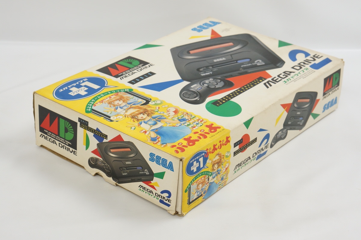 MEGA DRIVE 2 Plus 1 Console System Boxed PUYO PUYO JAPAN