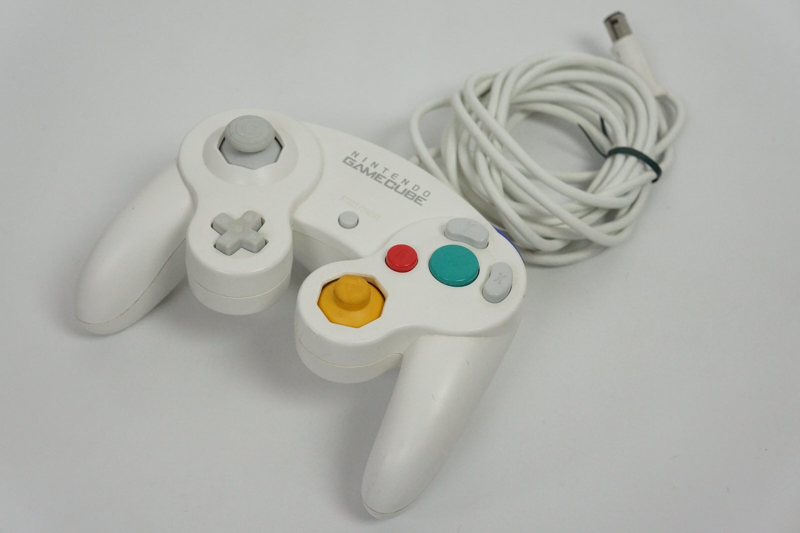 Gamecube STAR LIGHT GOLD Console System DJH10056532 DOL
