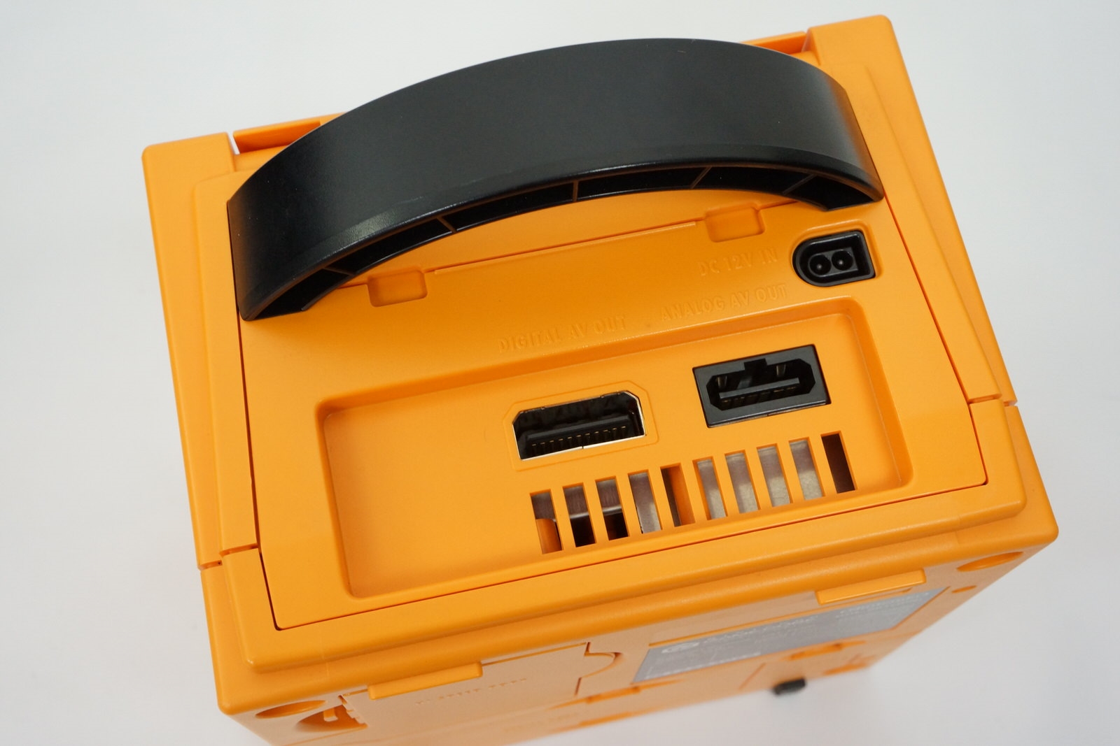 Nintendo Gamecube Orange Console Enjoy DOL-001 JP For Japan Nintendo Gamecube Orange Console Enjoy DOL-001 JP For Japan