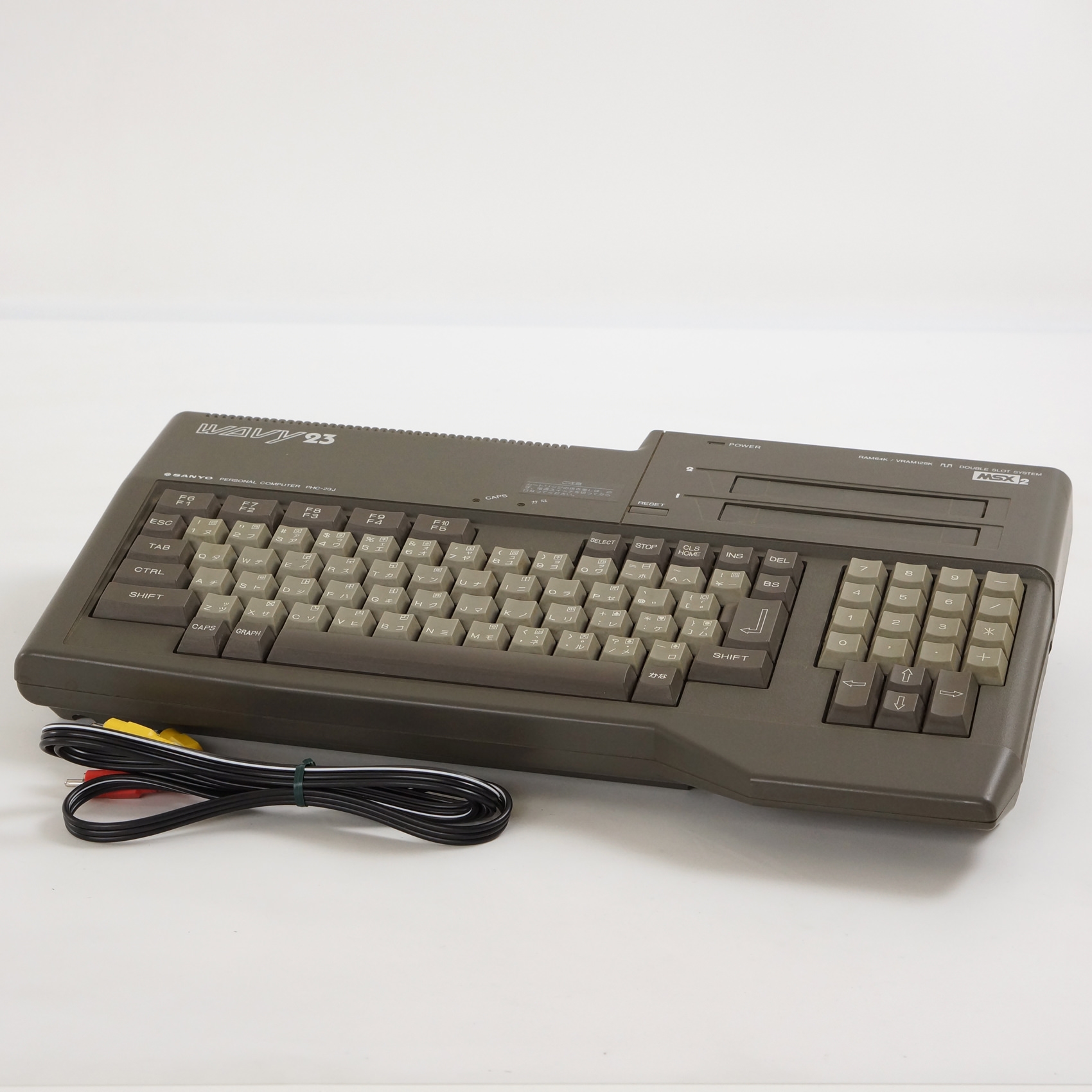 PCゲームソフト SANYO - SANYO MSX WAVY2 s-l400.jpg