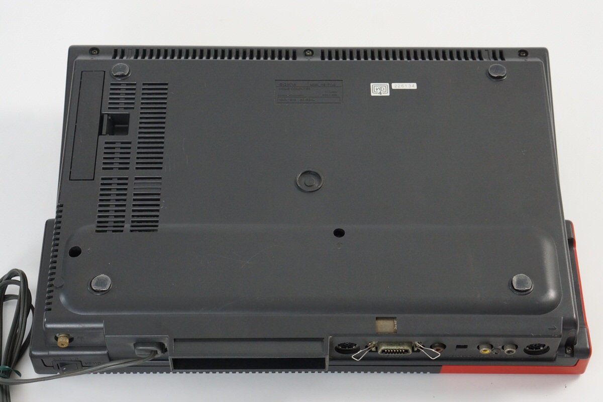 【完動品/極美品】SONY HB-F1XDJ MSX2+ HIT BIT MSX2 SONY HB-F1XD HIT BIT Home Computer Boxed -New rubber