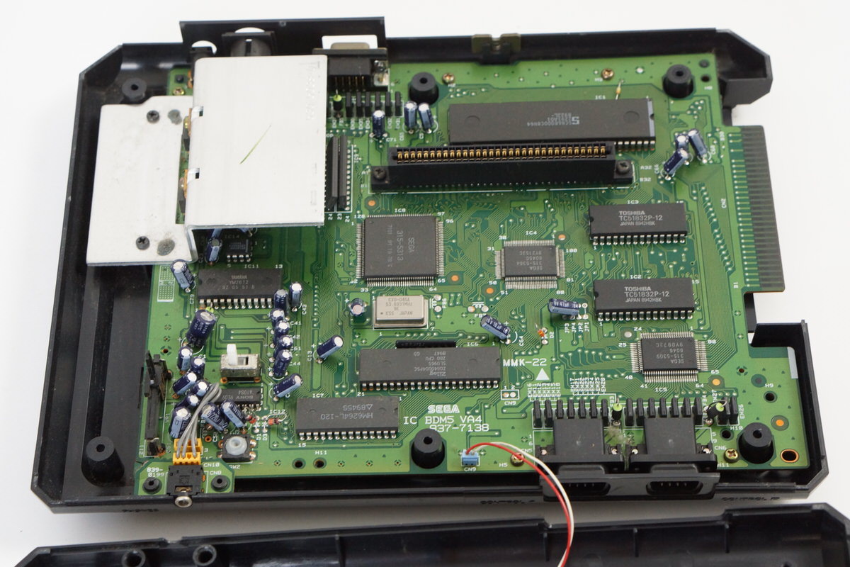 Mega Drive SEGA Console VA4 Original HAA-2510 Tested System