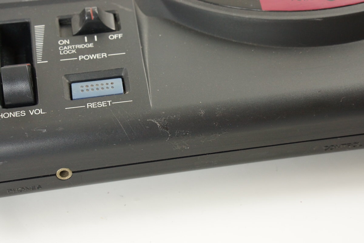 Mega Drive SEGA Console wz Mega Gene tsu HAA-2510 Tested