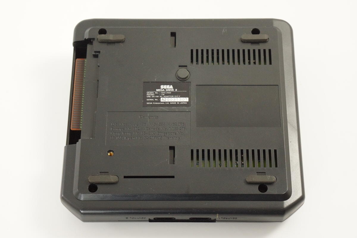 MEGA DRIVE 2 Console MEGA DRIVE 2 Console