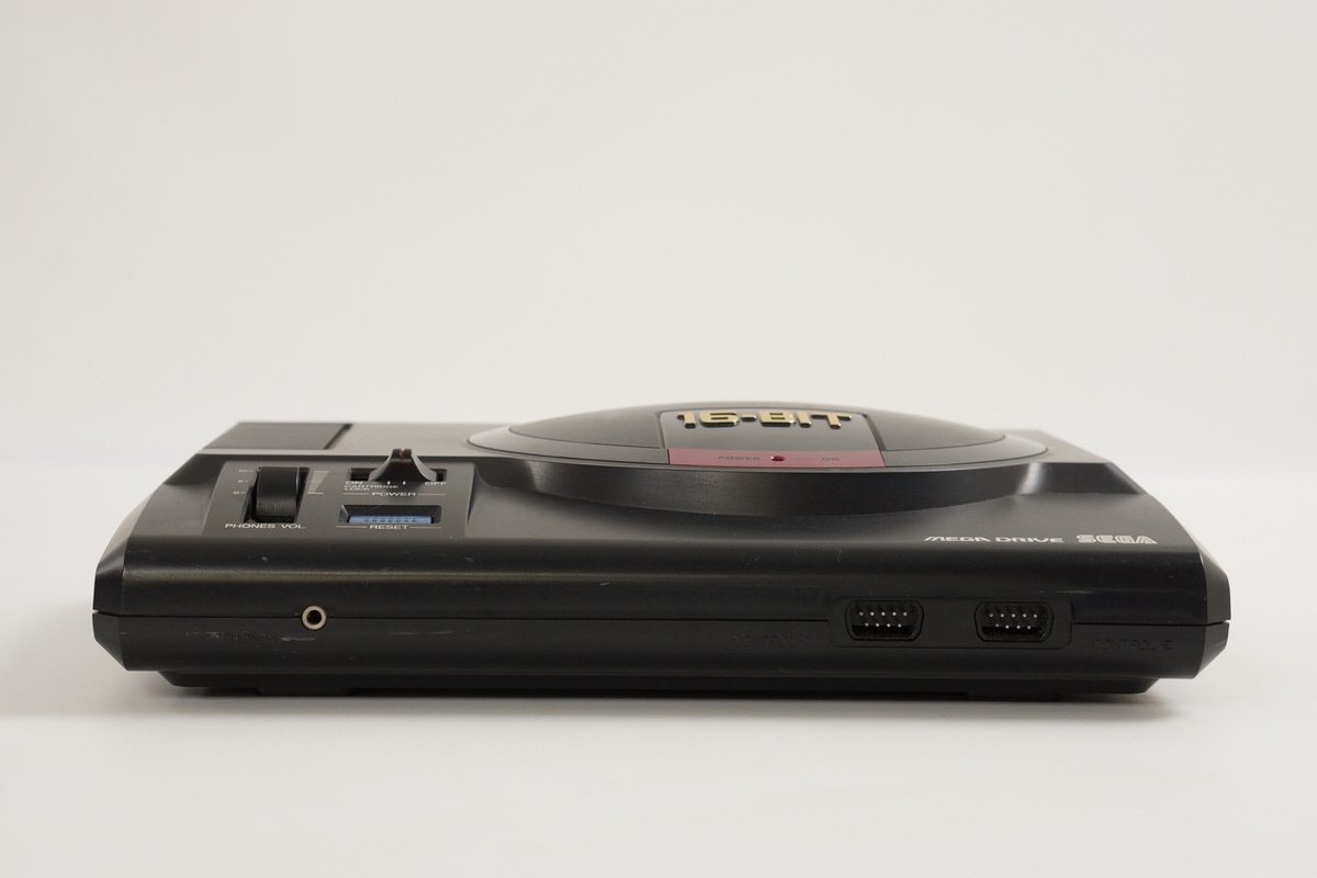 Mega Drive Console VA7 Boxed Tested System SEGA HAA-2510 ORIGINAL