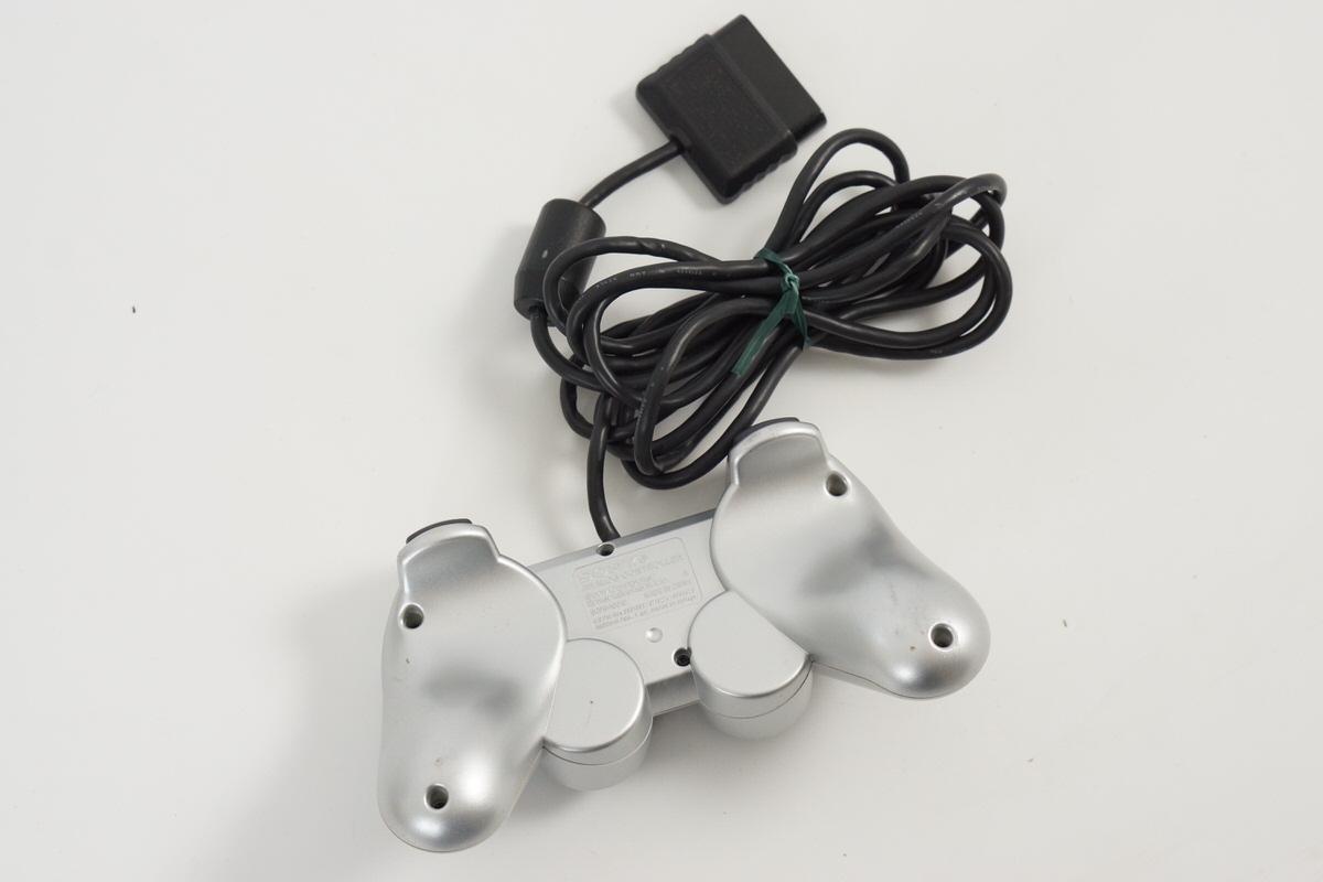 PS2(プレーステーション2)  SCPH-50000 FJ0996344001.jpg