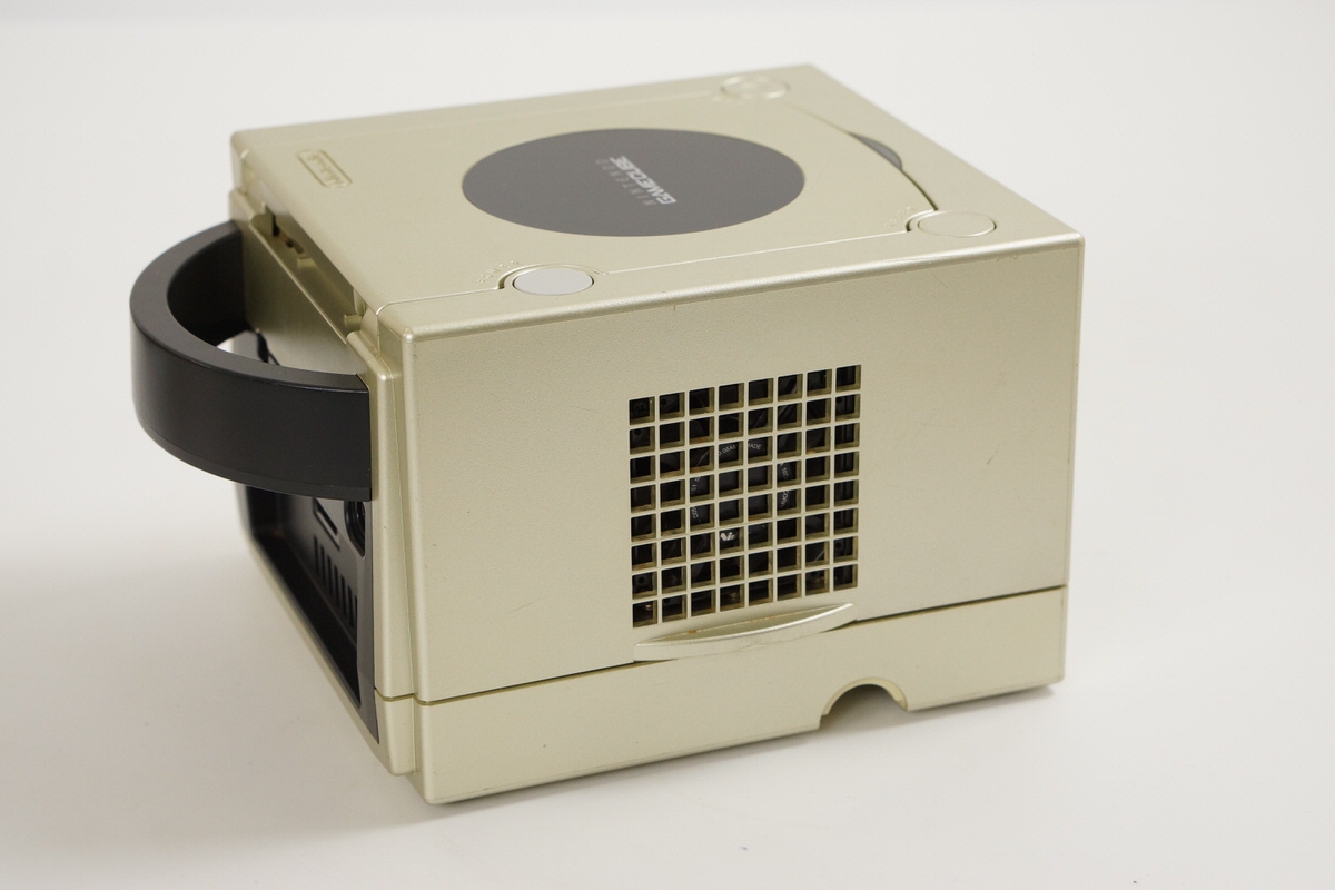 Gamecube STAR LIGHT GOLD Console Tested System DOL-101JP For