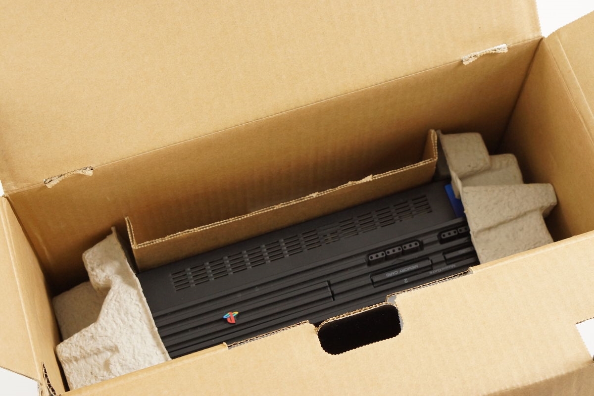 Playstation 2 Midnight Black Console Boxed SCPH-50000 Tested Playstation 2 Midnight Black Console Boxed SCPH-50000 Tested