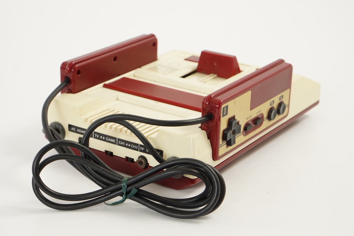 Famicom Console HVC-001 Games Tested System Nintendo Family