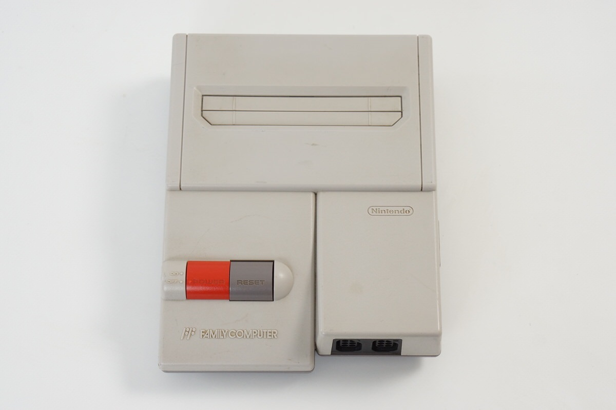 ファミリーコンピュータ - 専用　ニューファミコン　カセット36本付 参考価格】ファミリーコンピュータ HVC-NFF AV仕様 ニュー