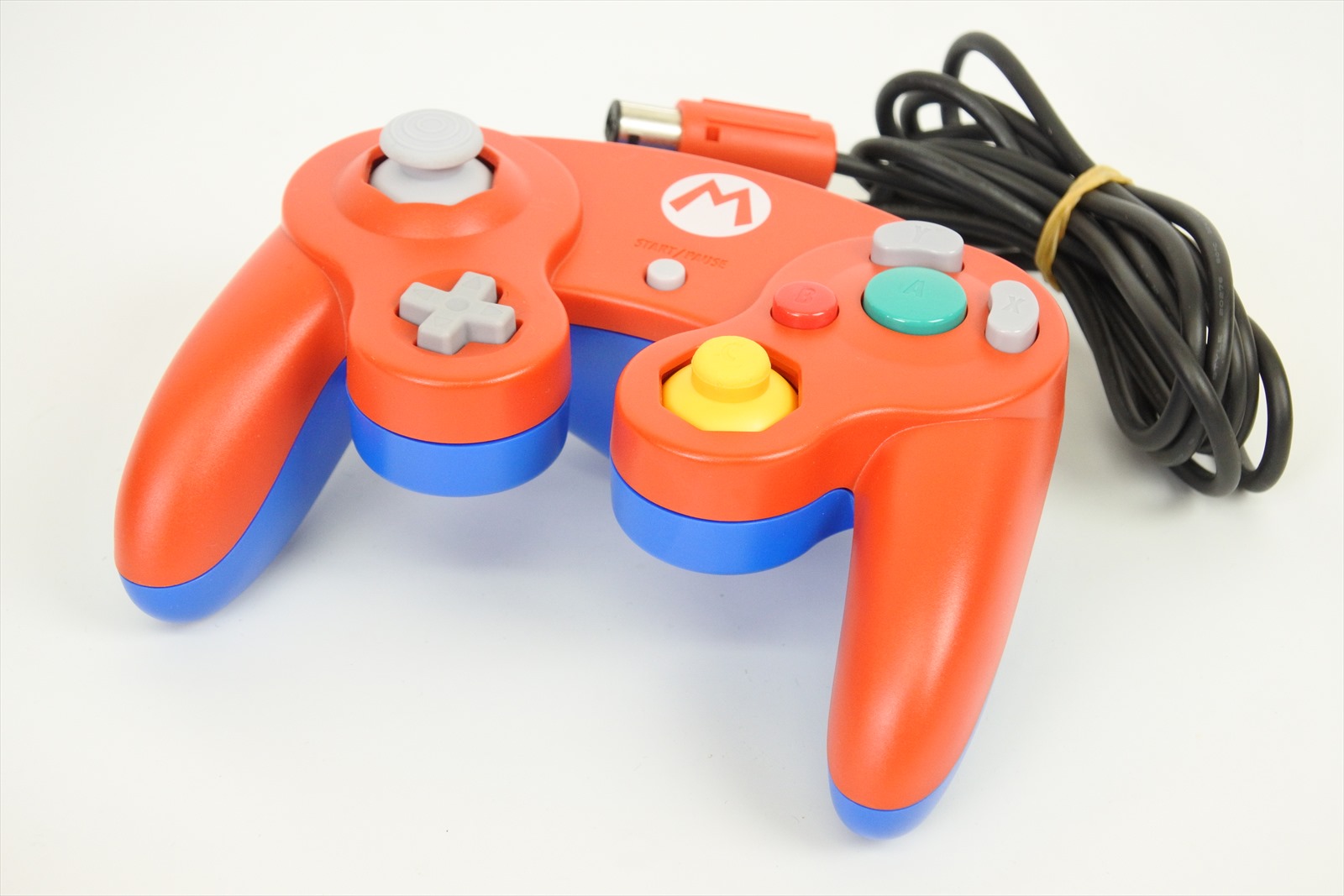 CLUB NINTENDO MARIO Controller Game Cube JAPAN Ref/1201 "NTSCJ