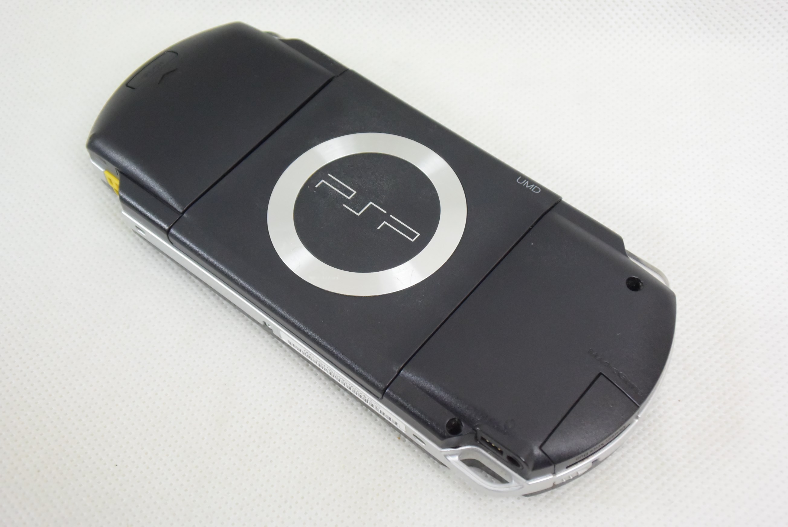 SONY PSP Black PSP1000 Console + Pouch Playstation Portable 25124